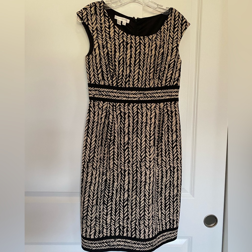 Women dress size 6